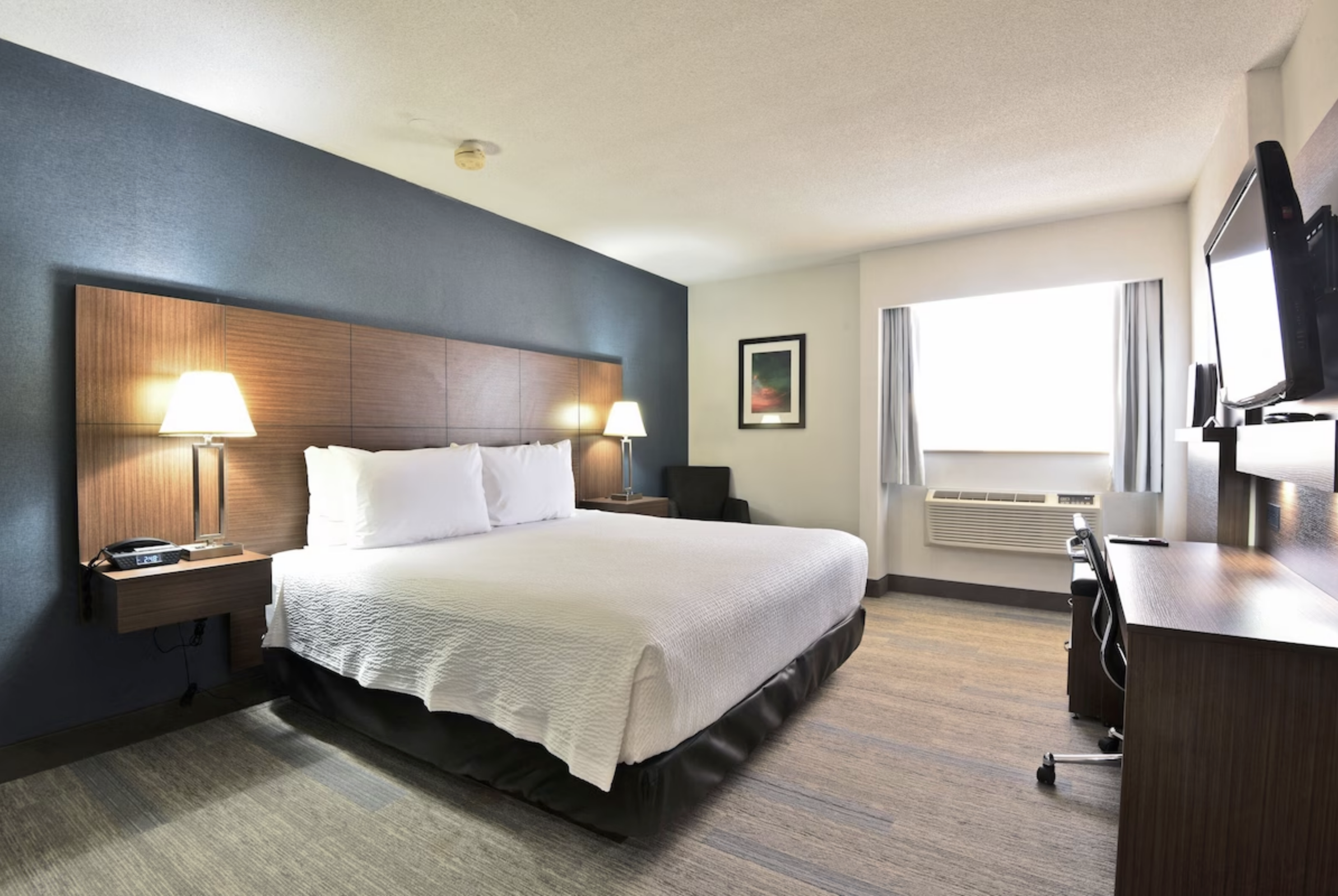 Victoria Inn Hotel and Convention Centre Winnipeg Room
