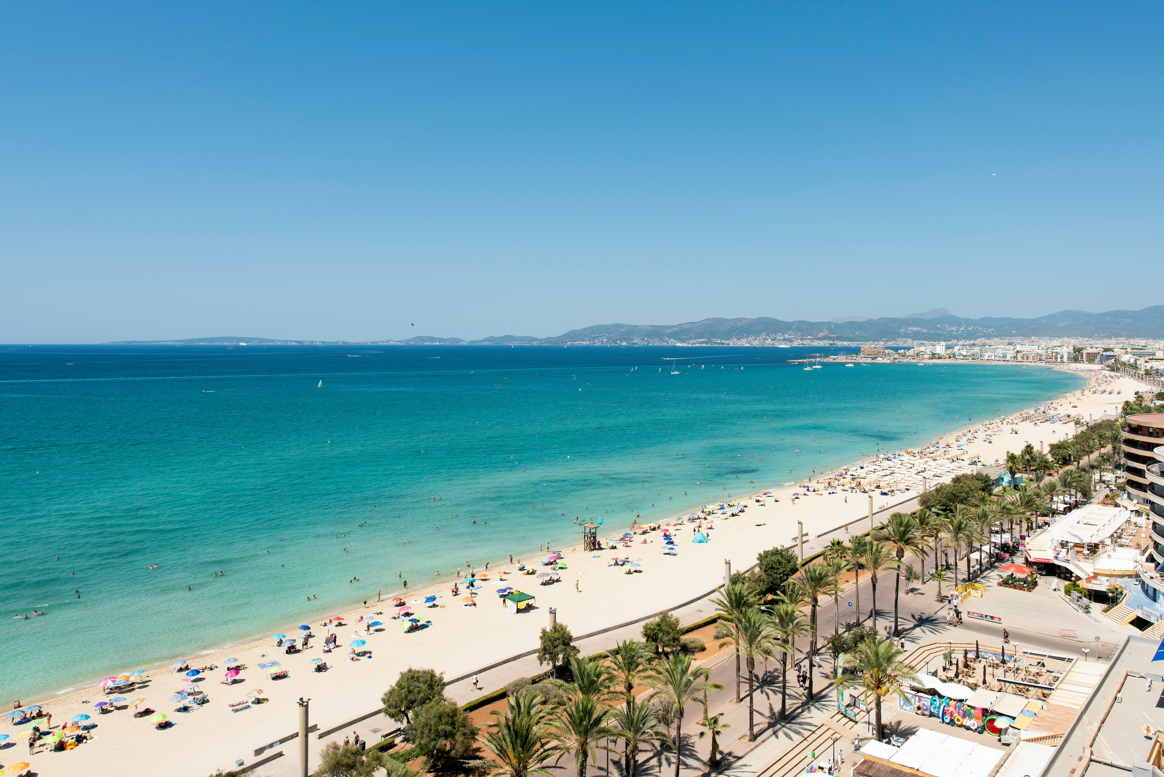 What is the ideal month for beach activities in Mallorca?