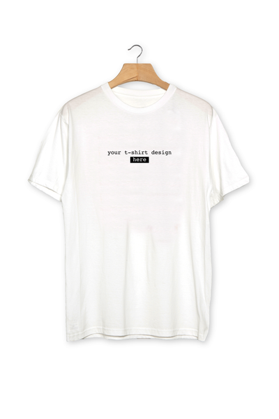 Download Free Plain White Realistic T-shirt Mockup PSD ...