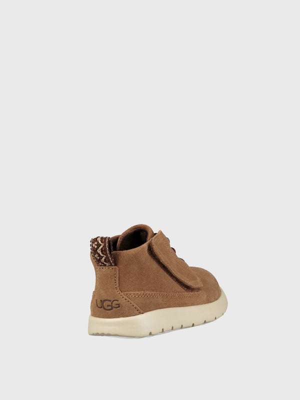 Ugg Little Boys' Canoe Suede Chukka boot - Saint Bernard