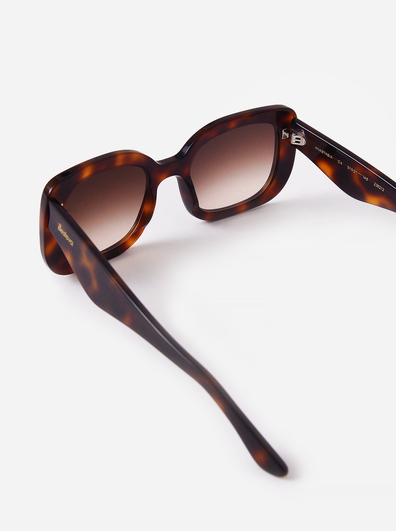 Illesteva Women's Anastasia Sunglasses - Saint Bernard