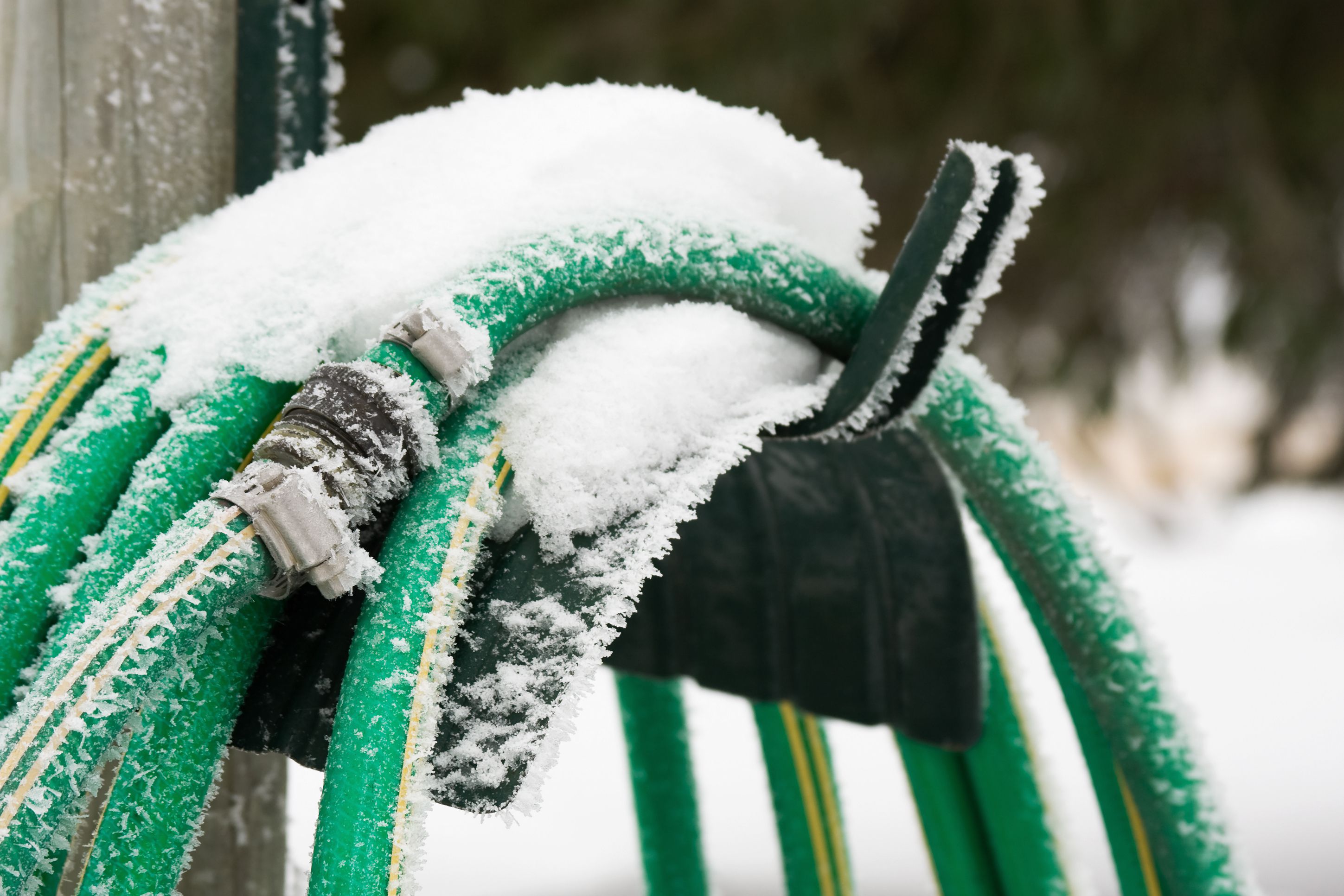 7 Tips For Maintaining Your Garden Plumbing During Winter Months