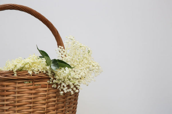 airbnb welcome baskets ideas 