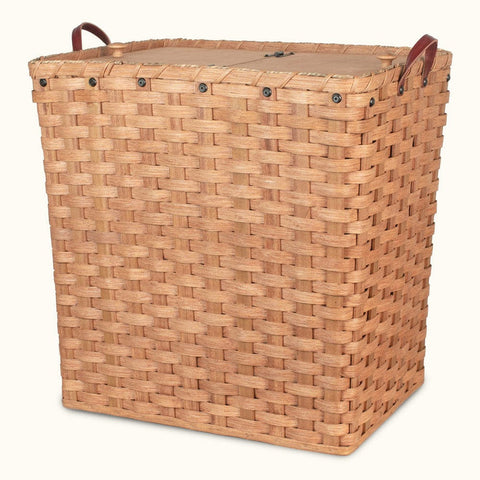 decorate a wicker basket 