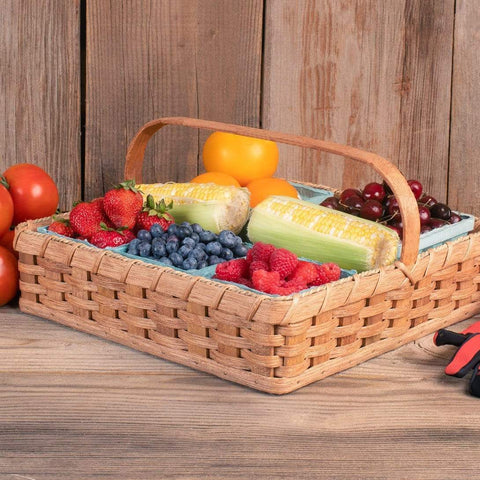 what to put in a gardening gift basket 