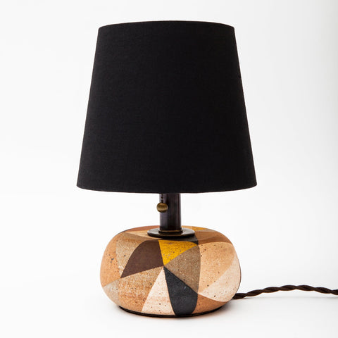 MH Ceramics Sparo Lamp with Mustard and White Trigon Pattern Linen Shade with Gold Inside