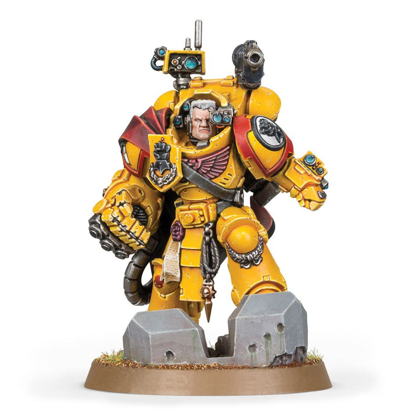 Warhammer 40K: Space Marines Imperial Fist Tor Garadon