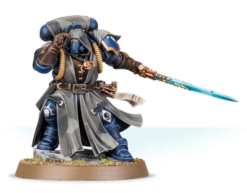 Warhammer 40K: Space Marines Primaris Librarian in Phobos Armour