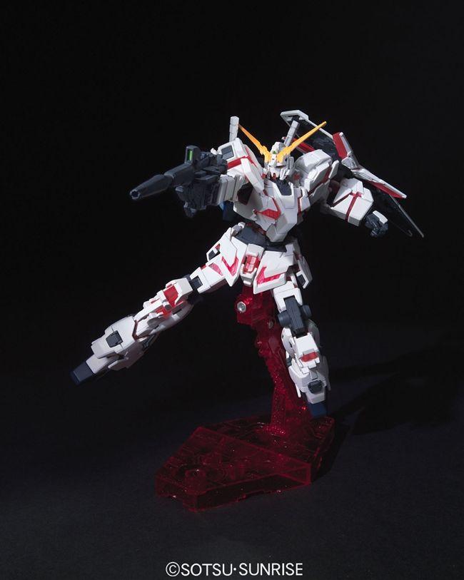 Bandai: RX-0 Unicorn Gundam Destroy Mode HGUC 1/144 Gundam UC