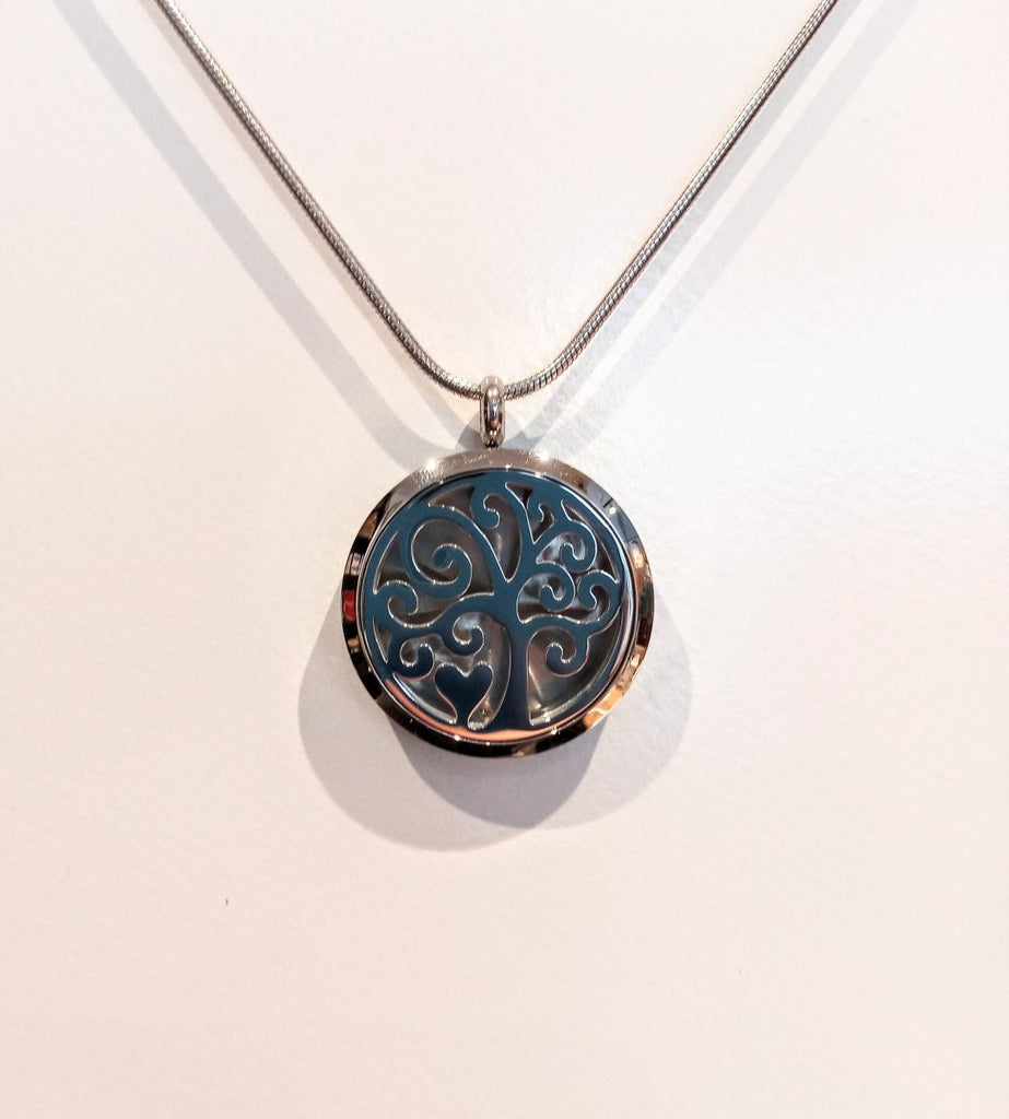 Aroma Wear Essential Oil Pendant Necklace - Swirl – Penny Brohn Shop