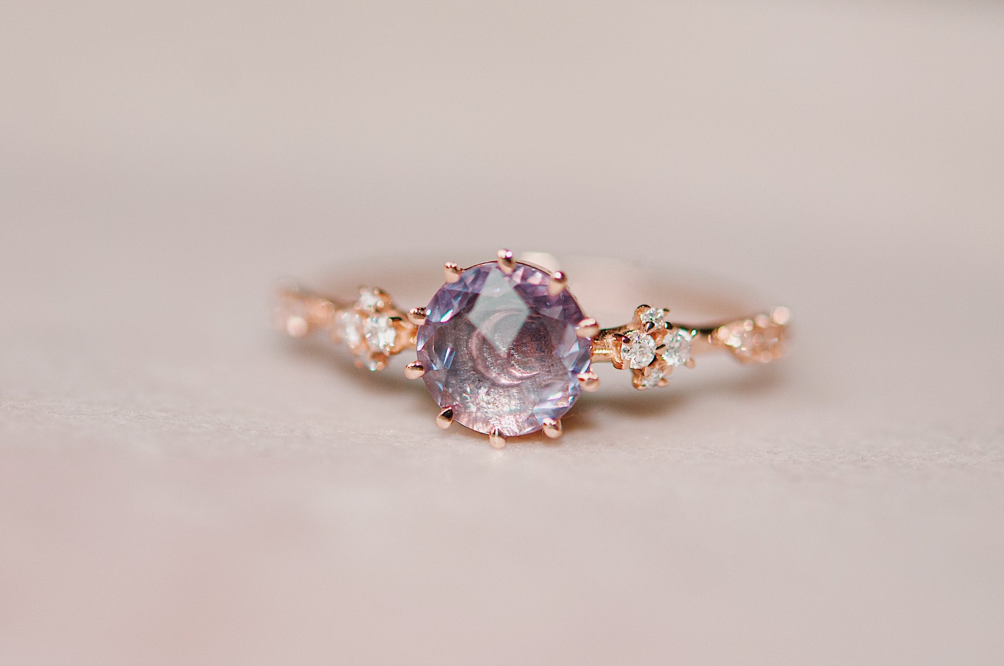 Rosecut Sapphire Oracle Ring – Sofia Zakia