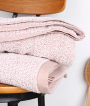 Everplush diamond jacquard bath towel set