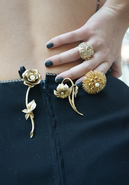 Talking Fashion Vintage Jewelry Collection Online Unique Pin Floral Brooch 