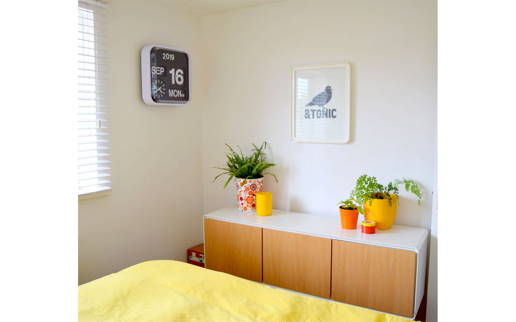 House Tour - Sophie's Bedroom with colourful plant pots and vintage clock