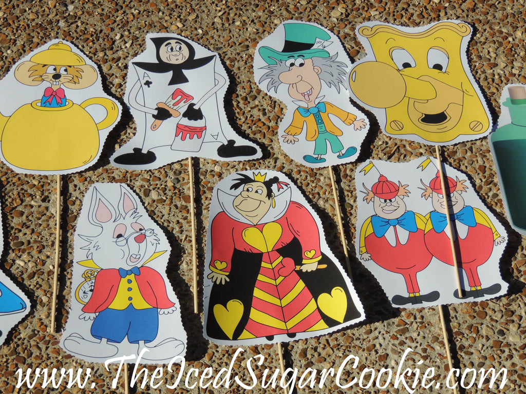 Alice in Wonderland Photo Booth Props, Mad Hatter Party Photo