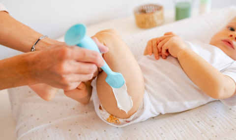 Applying Diaper Cream using Bumco Baby Bum Brush Applicator