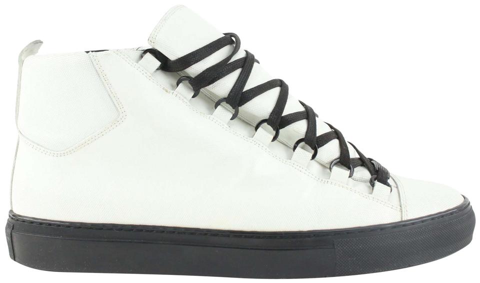 Balenciaga Men's Size 42 White Black Arena Sneaker 3BA1221 – Bagriculture