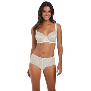 Marianna Side Support Plunge Bra - Latte – Leia Lingerie