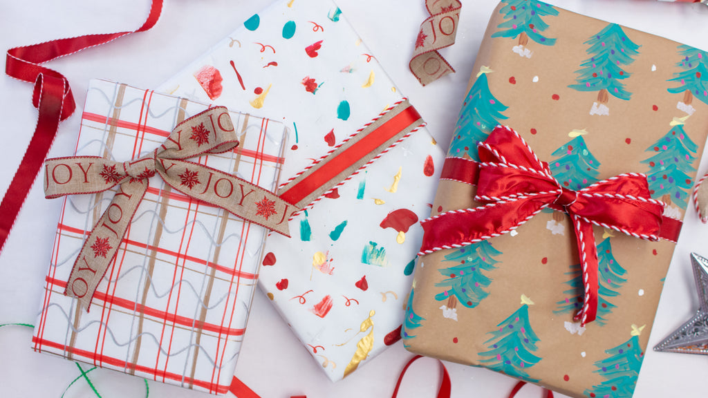 Make Your Own Christmas Gift Wrapping Paper With Chalk Couture