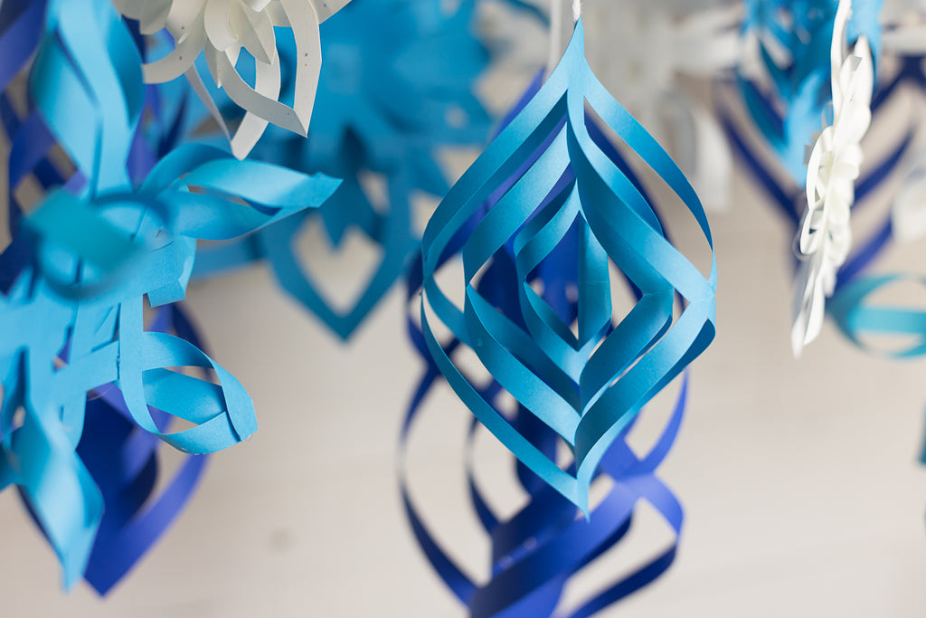 Make 3D Paper Snowflakes: 3 Free Templates! - A Piece Of Rainbow