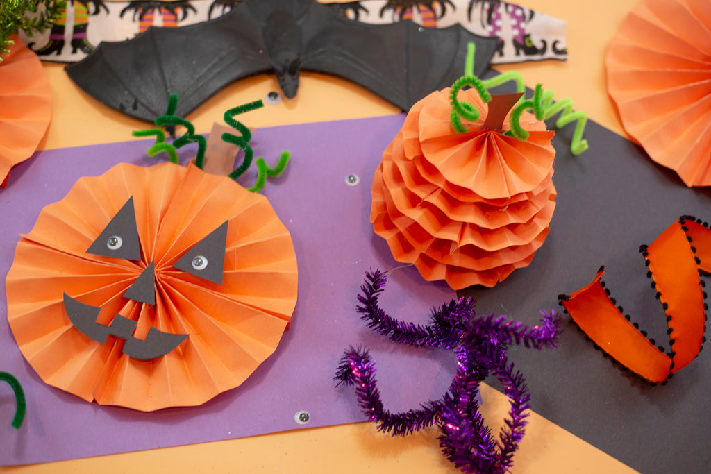 DIY Halloween crafts, DIY Embellishments, Halloween crafts, Paper Crafts