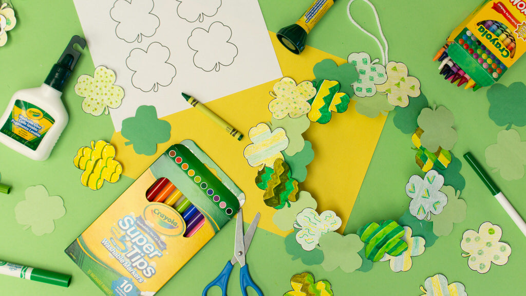 St. Patricks Day Kids Shamrock Wreath Craft