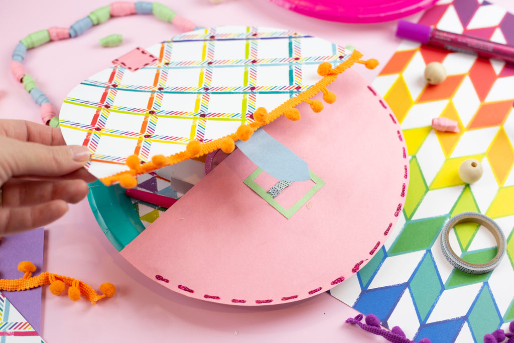 How to make a purse out of construction paper #PlayOn - Your Modern Family