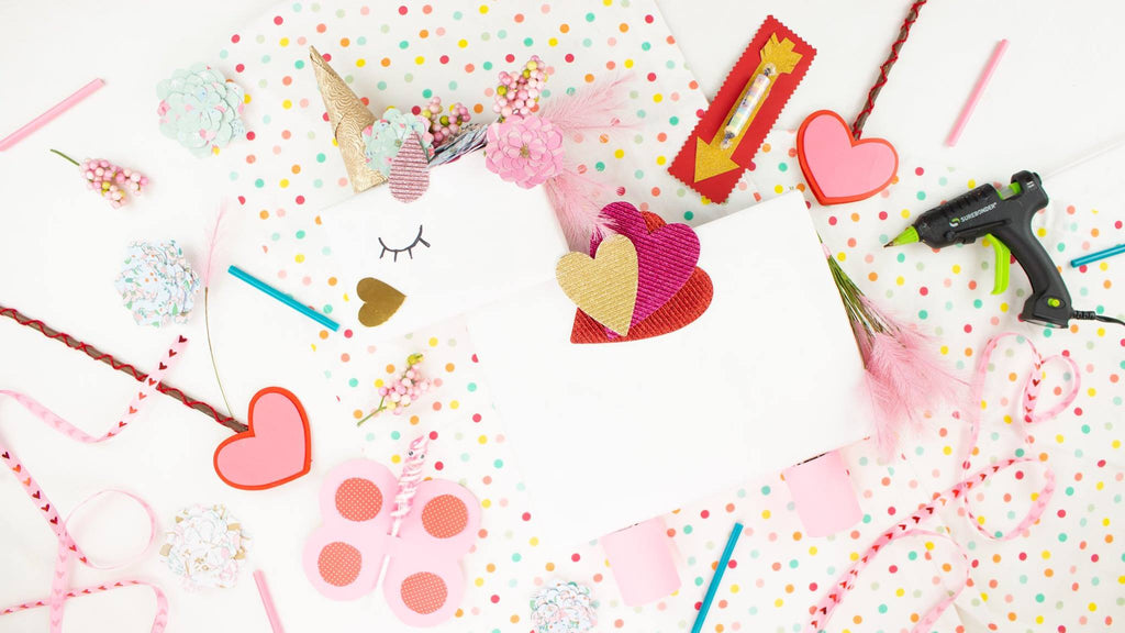 DIY Unicorn Valentine's Day Box