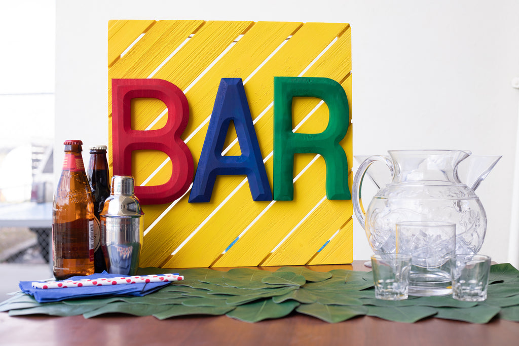 DIY Summer Bar Sign