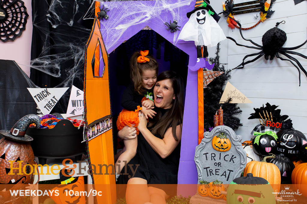 Kids Carboard box Halloween Playhouse