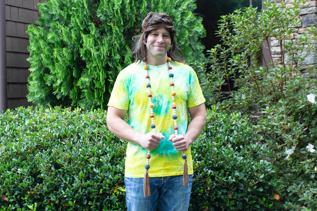 DIY Tie Dye Mens Hippie Costume