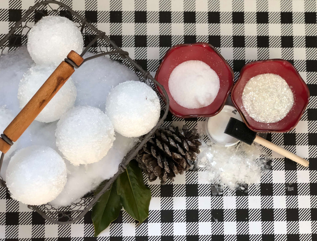 Textured Snowball Centerpiece