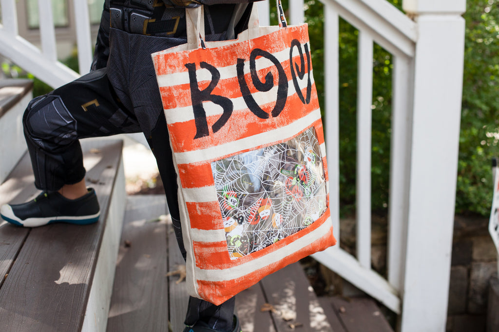 DIY Trick or Treat Tote