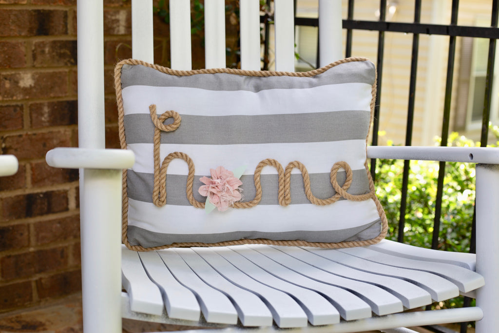 DIY No Sew Outdoor Pillows