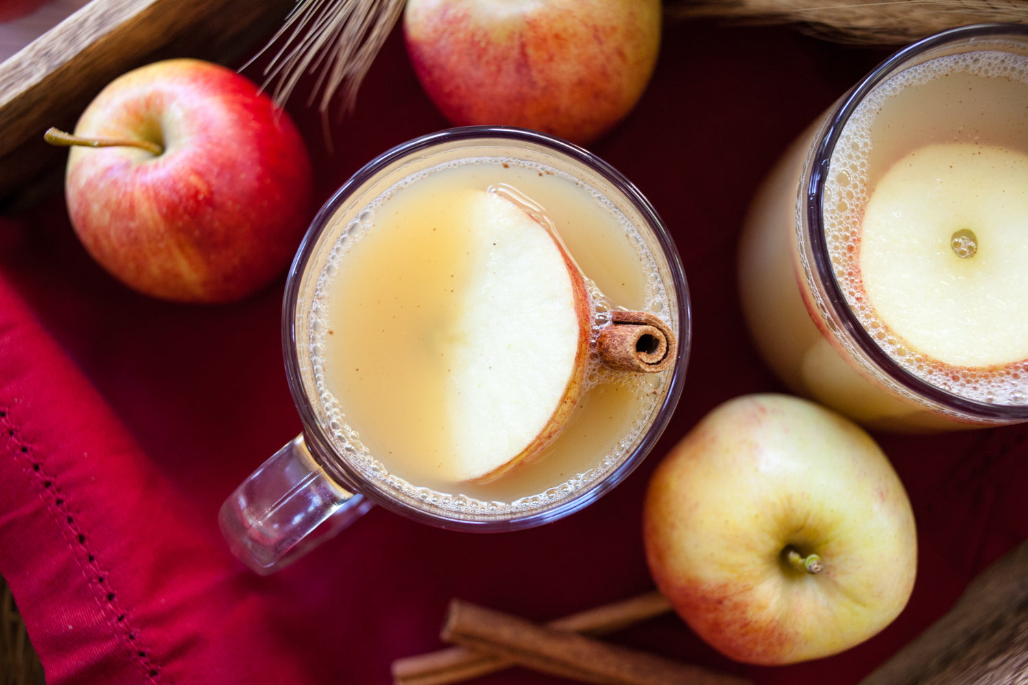 Thanksgiving Apple Punch