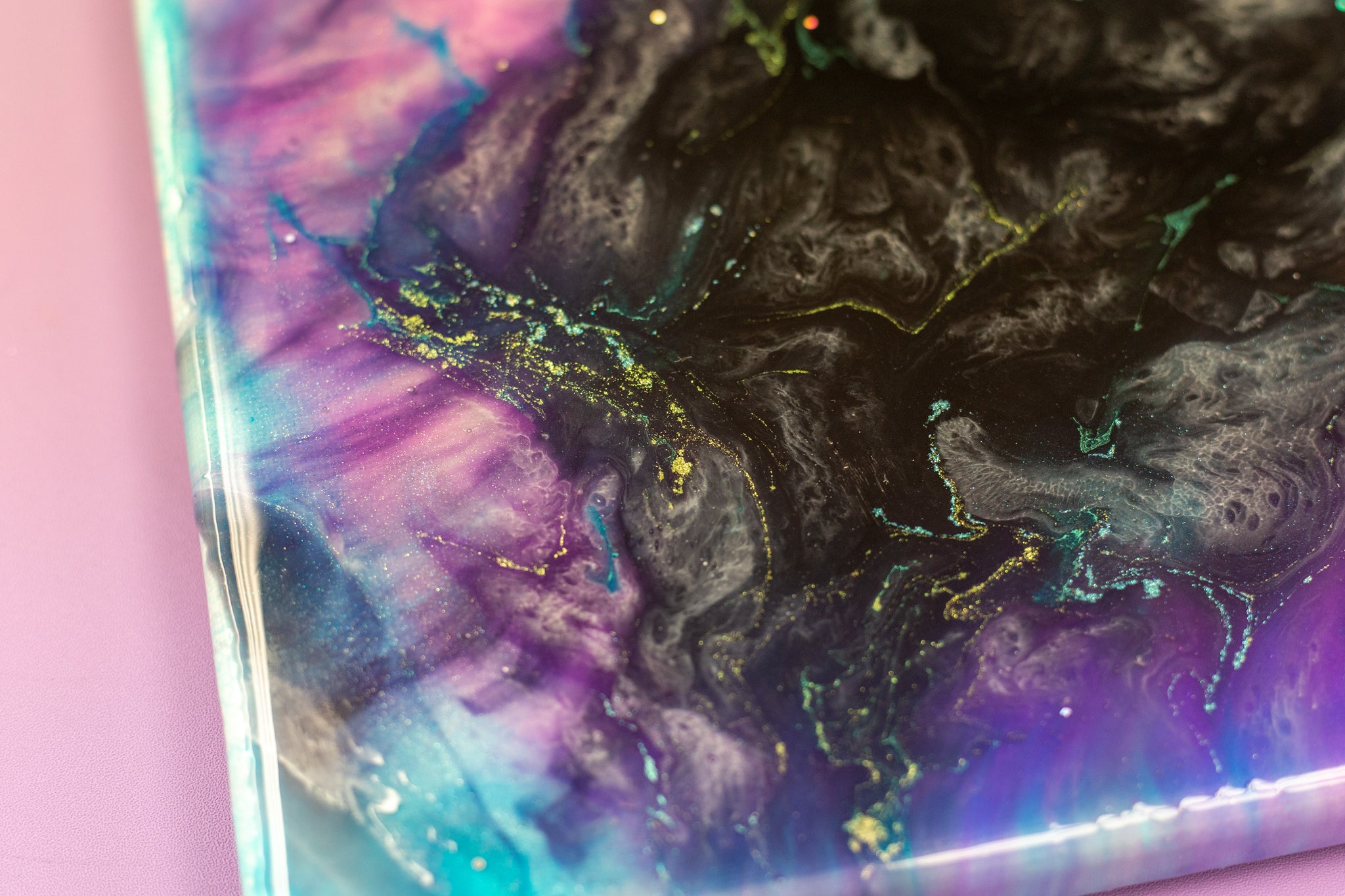 DIY Alcohol Ink and Epoxy Galaxy Pour