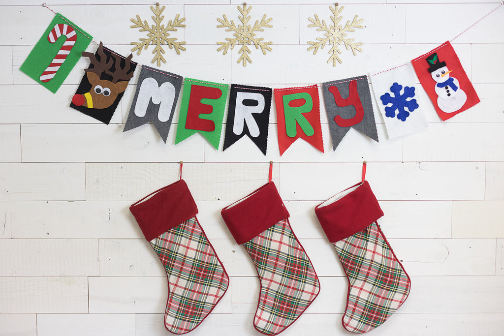 DIY Holiday Felt Banner