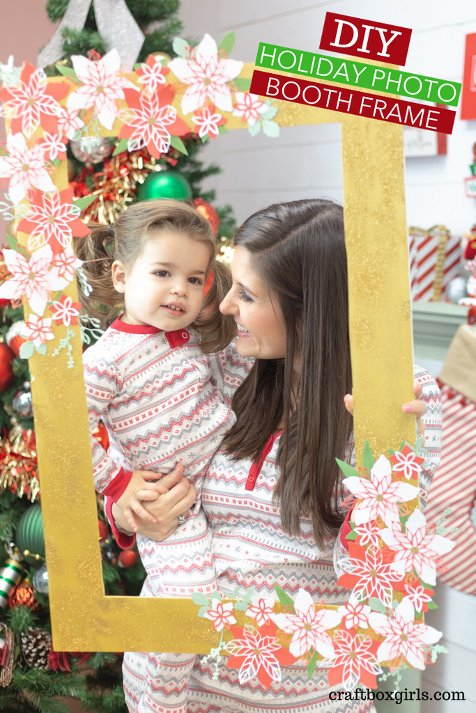 DIY Christmas Photo Booth Frame with Sizzix