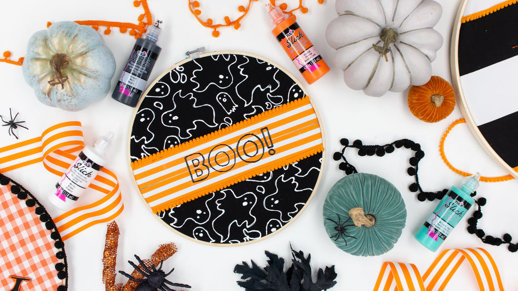 DIY Easy Halloween Ghost Embroidery Hoop Sign