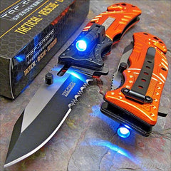 Best Blade Steel Pocket Knife Flashlight