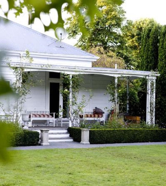 "Ruth Pretty Catering - Springfield House - Long Lunches, Corporate, Great New Zealand Wine, Garden Games and Beautiful Gourmet Food - Top Events - Wellington New Zealand"