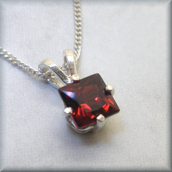 garnet gemstone necklace