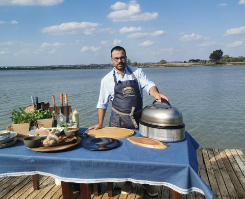 Gian Luca DeMarco Cobb Grill mobilais bārbekjū ceļojums La Food 