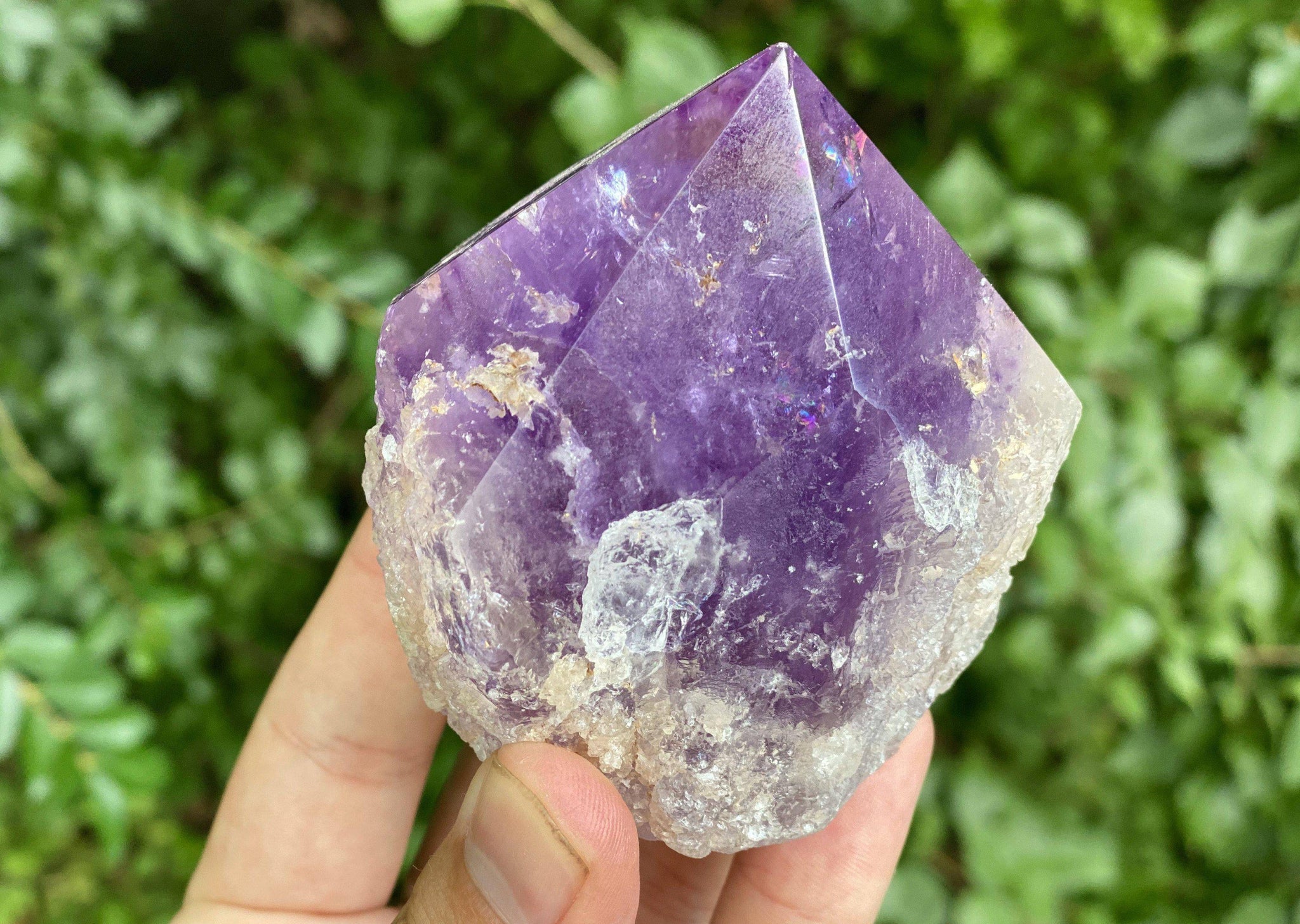 bolivian amethyst gemstone