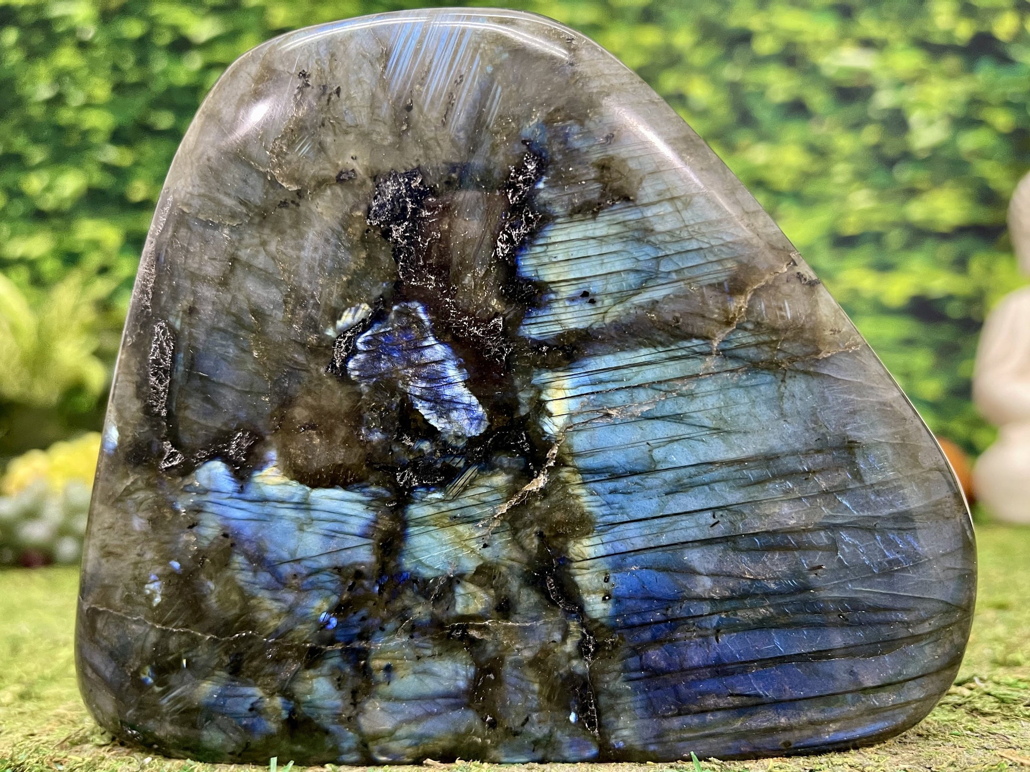 labradorite energy muse