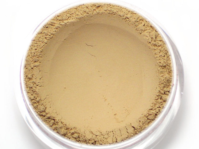 "Sheer Tan" - Mattifying Mineral Primer & Finishing Veil