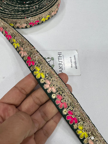 FANCY DESINGNER EMBROIDERY LACE AND MOTI BORDER LACE BELT at Rs