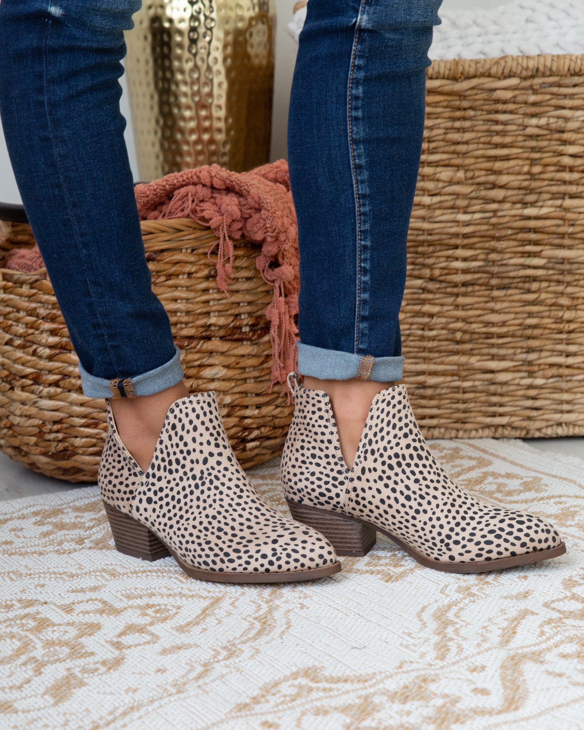 chinese laundry leopard booties