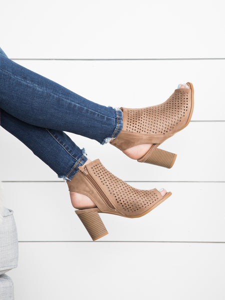 Shoes – Eleven Oaks Boutique