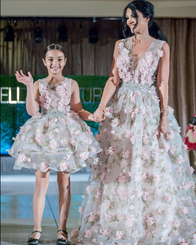 Finale walk with Designer Liliya Dilanyan and her daughter Aida Isabella